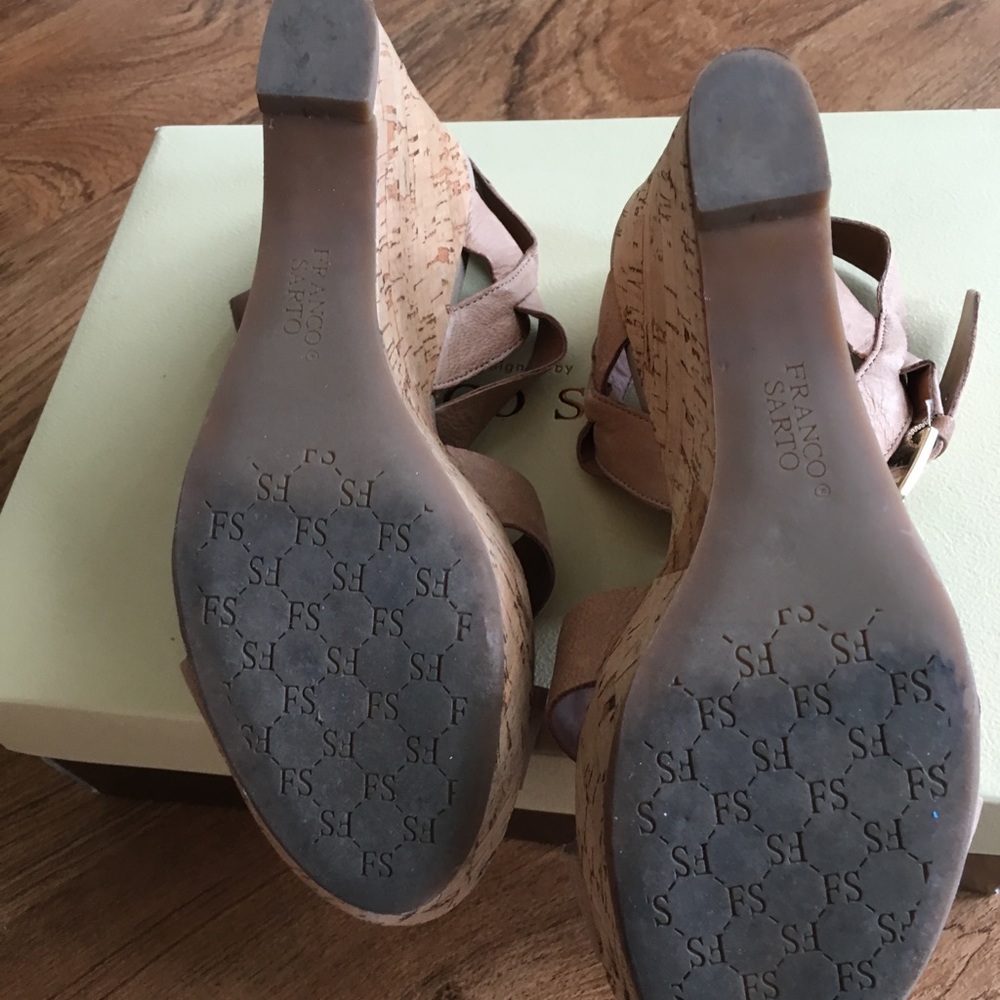 Franco Sarto wedge sandal - Picture 6 of 8